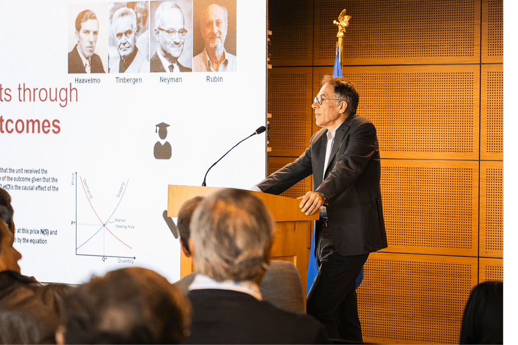 Guido Imbens, Premio Nobel de Economía en Chile: ¿que es la inferencia causal?